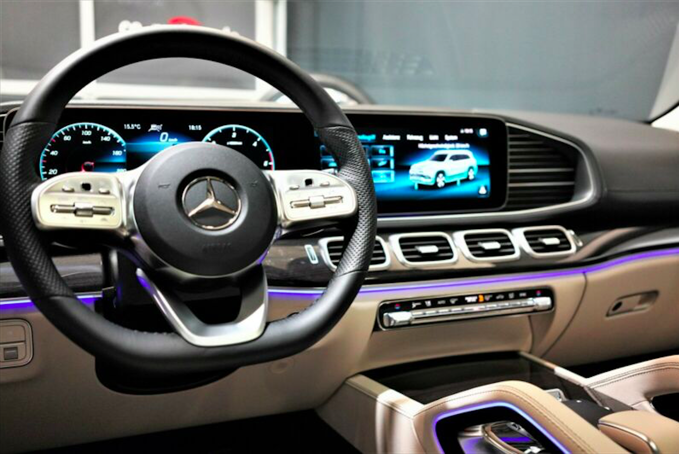 Mercedes - Benz GLS 400d 4matic AMG | nové auto | skladem | od autorizovaného prodejce | super cena | max výbava | online prodej | nákup online | černá metalíza | autoibuy.com
